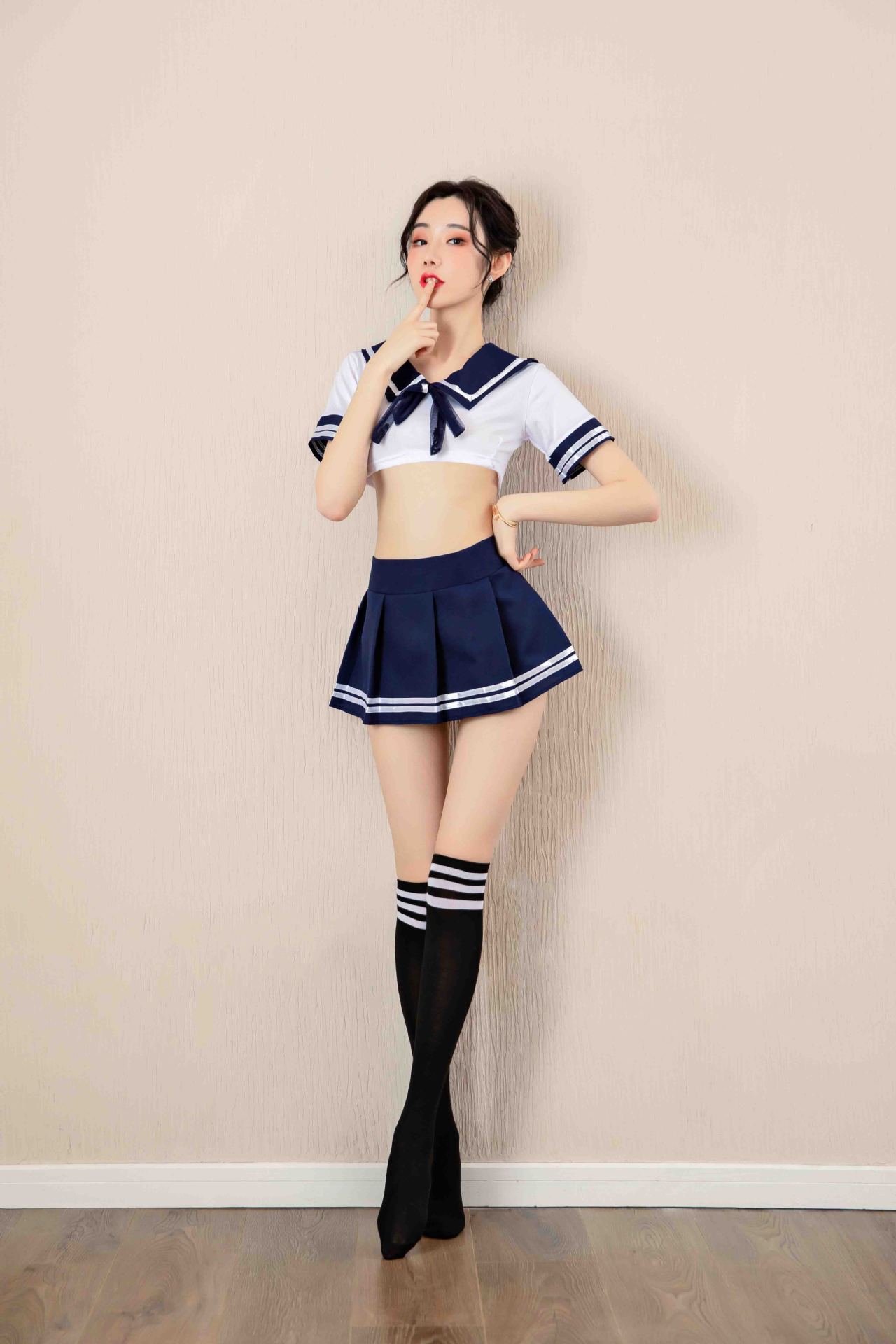 Bộ Cosplay học sinh Nhật Bản quyến rũ đáng yêu (10)