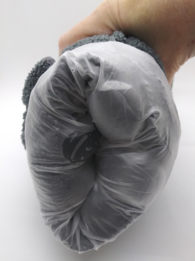 cach-lam-am-dao-gia-tu-khan-va-gang-tay-bom-nuoc (2)